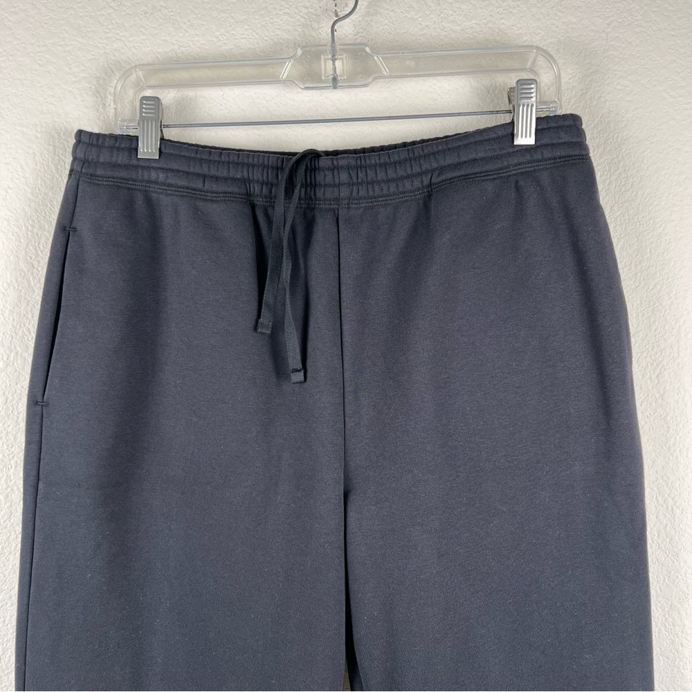 NWT Beyond Yoga LuxeFleece Mid Rise Jogger Sweatpants Black Medium - Picture 9 of 16